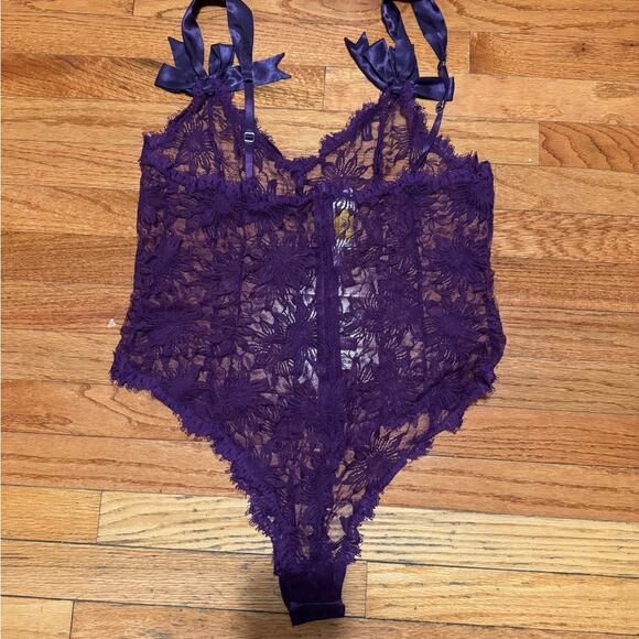 Vintage Victorias Secret Gold Label Back Zip Satin purple Teddy with Bow Large L - Picture 5 of 8